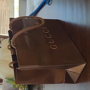 Gucci paper shopping bag